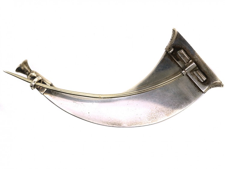 Victorian Silver & Agate Horn brooch