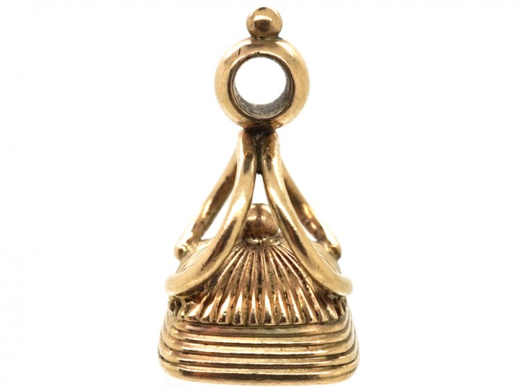 Georgian Gold Cased Seal With Grey Chalcedony Base with M L Monogram