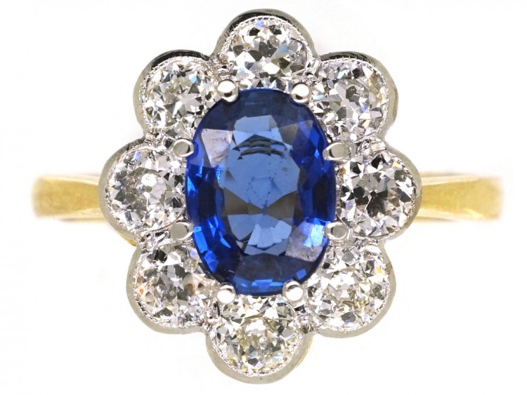 18ct Gold & Platinum Sapphire & Diamond Oval Cluster Ring