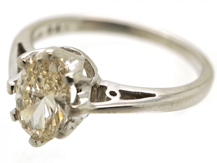 18ct White Gold, Oval Diamond Single Stone Ring
