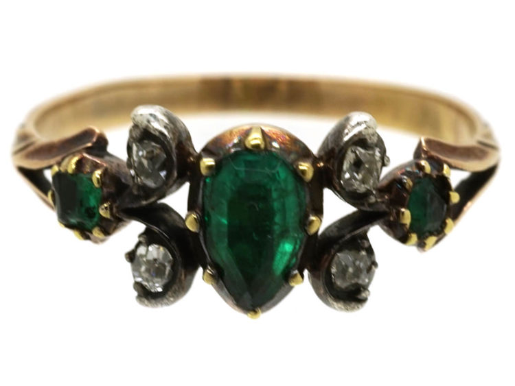 Georgian 15ct Gold Pear Shaped Emerald & Diamond Ring