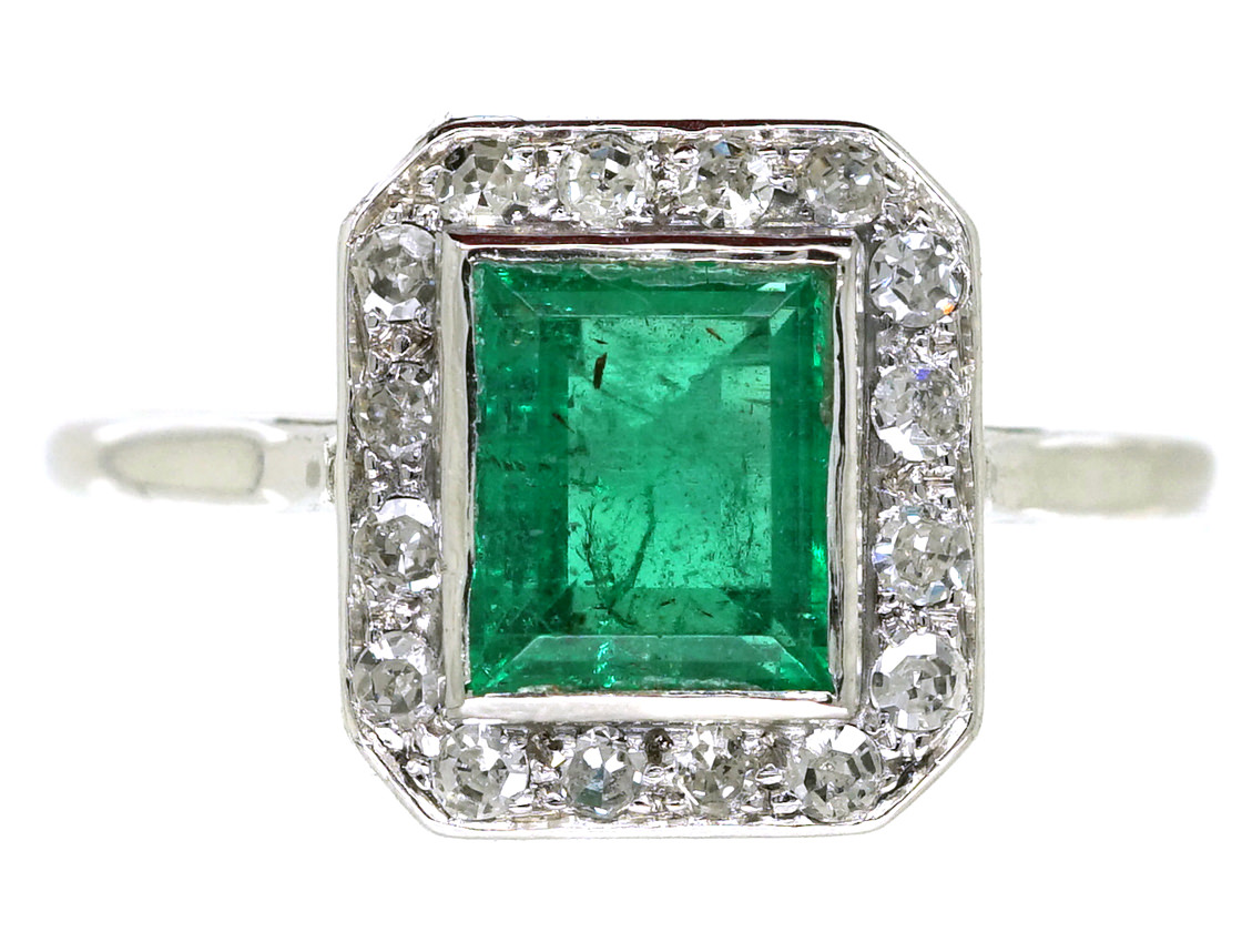 Art Deco 18ct White Gold, Emerald & Diamond Rectangular Ring (742K