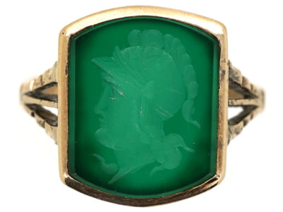 9ct Gold Green Hardstone Intaglio Ring of a Roman Centurion