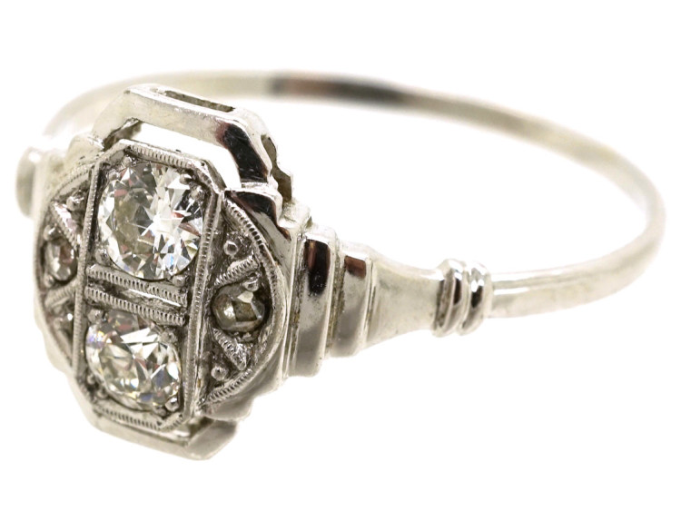 Art Deco 18ct White Gold & Diamond Ring