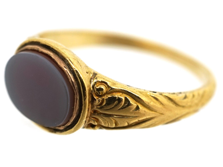 18ct Gold Early Victorian Signet Ring Set with a Carnelian