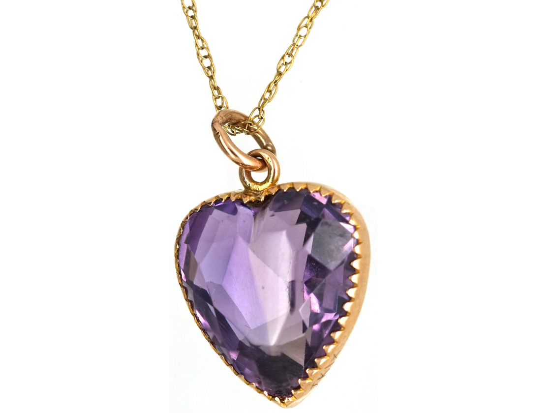 9ct Gold Garnet Heart Pendant and Chain Gift Boxed Necklace Made in UK 
