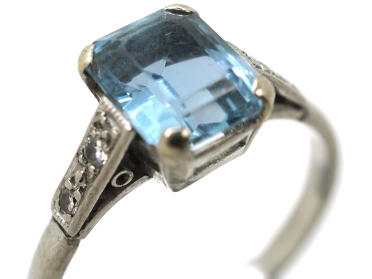 Art Deco 18ct White Gold, Aquamarine & Diamond Ring