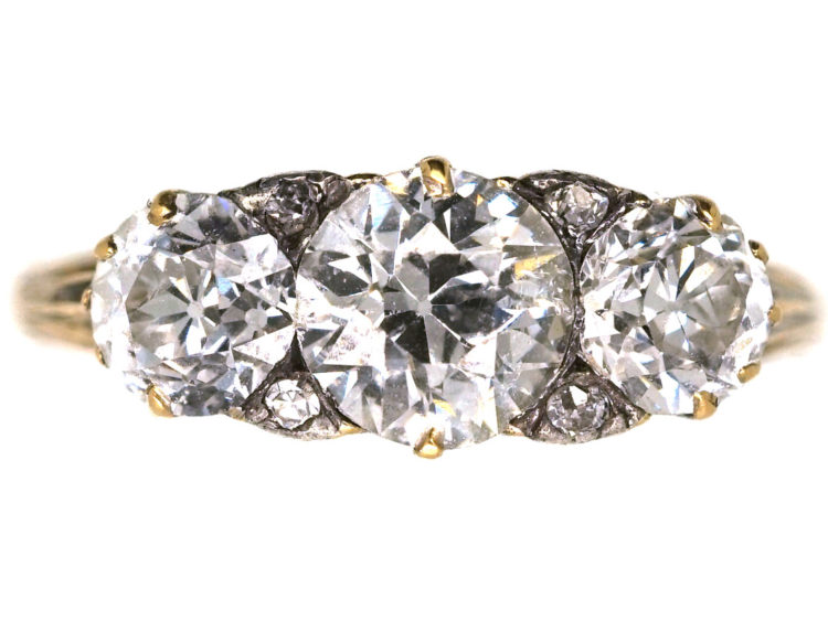Victorian 18ct Gold & Diamond Three Stone Ring