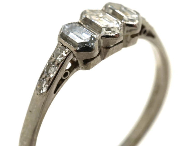 Art Deco 18ct White Gold & Platinum Three Stone Diamond Ring with Diamond Set Shoulders