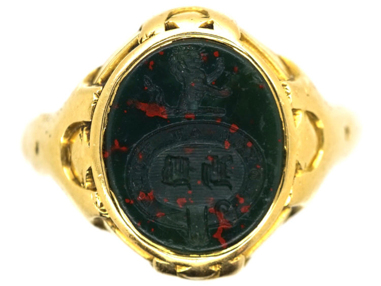 Victorian 18ct Gold & Bloodstone Crest Intaglio Signet Ring