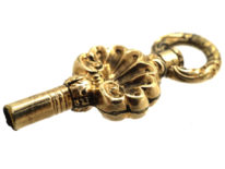Regency Gold Cased Watch Key with Shell Motif