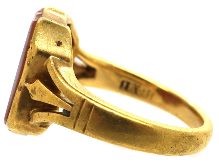Victorian 18ct Gold & Carnelian Signet Ring with Cockerel Intaglio