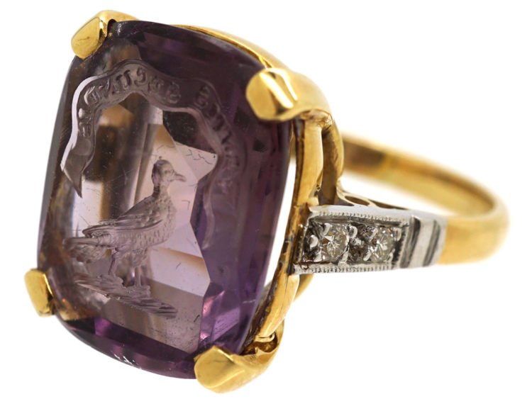 18ct Gold, Diamond & Amethyst Ring with Intaglio of a Bird