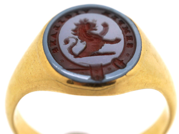 18ct Gold & Carnelian Signet Ring with Lion Intaglio