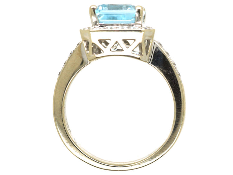 18ct White Gold, Aquamarine & Diamond Rectangular Ring with Diamond Set Shoulders