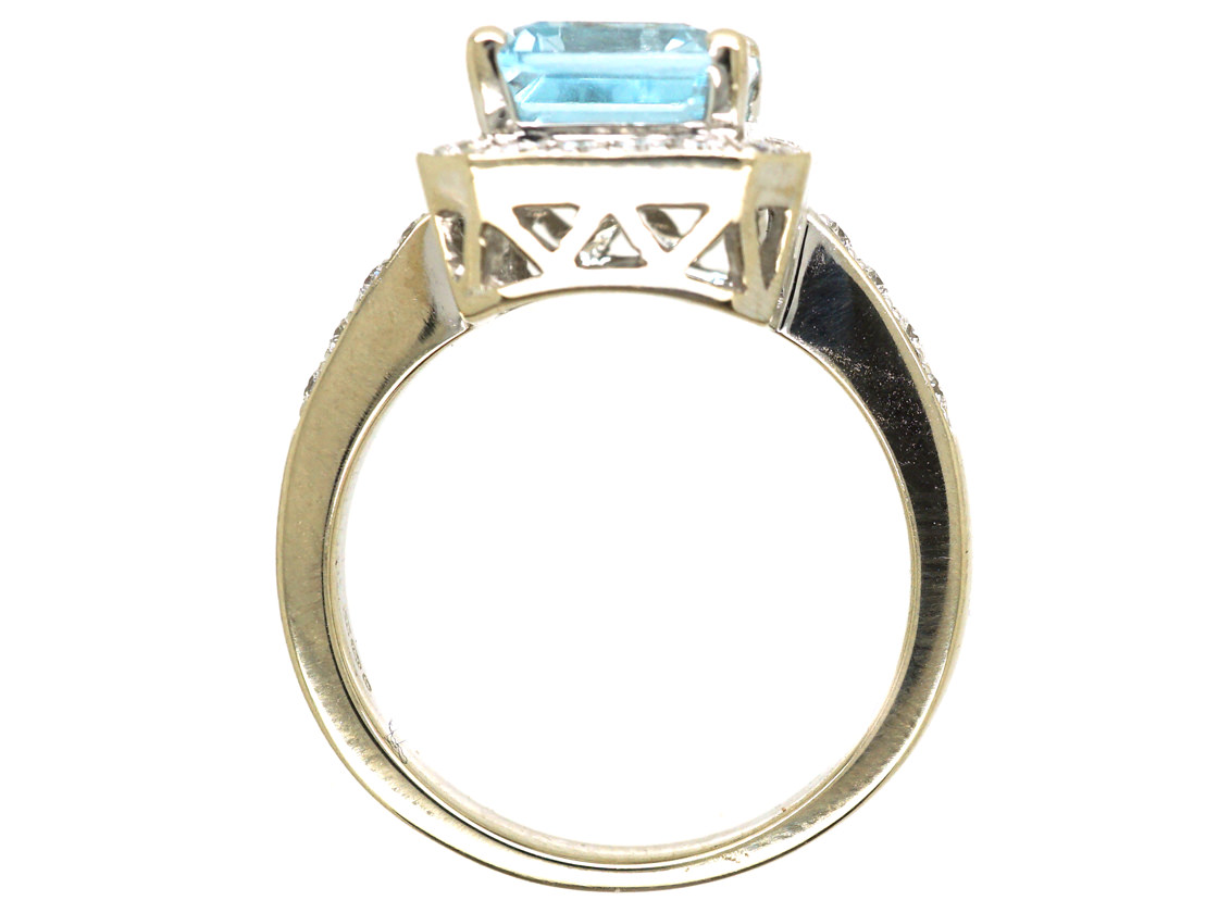 18ct White Gold, Aquamarine & Diamond Rectangular Ring with Diamond Set ...