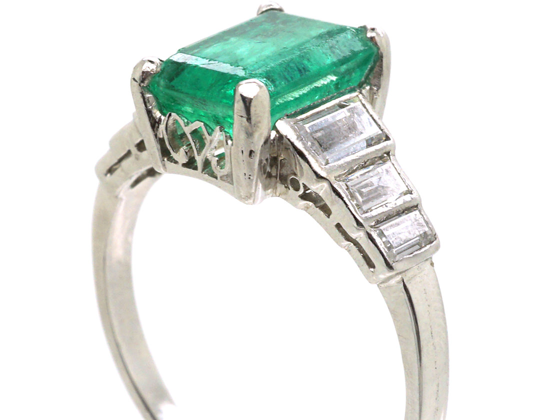 Art Deco 18ct White Gold, Emerald & Diamond Step Cut Ring (288M) | The ...
