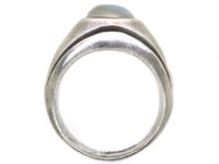 Silver Ring set with a Moonstone
