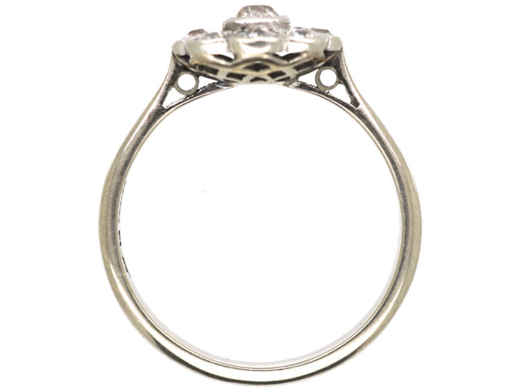 Edwardian 18ct White Gold & Platinum, Diamond Daisy Cluster Ring