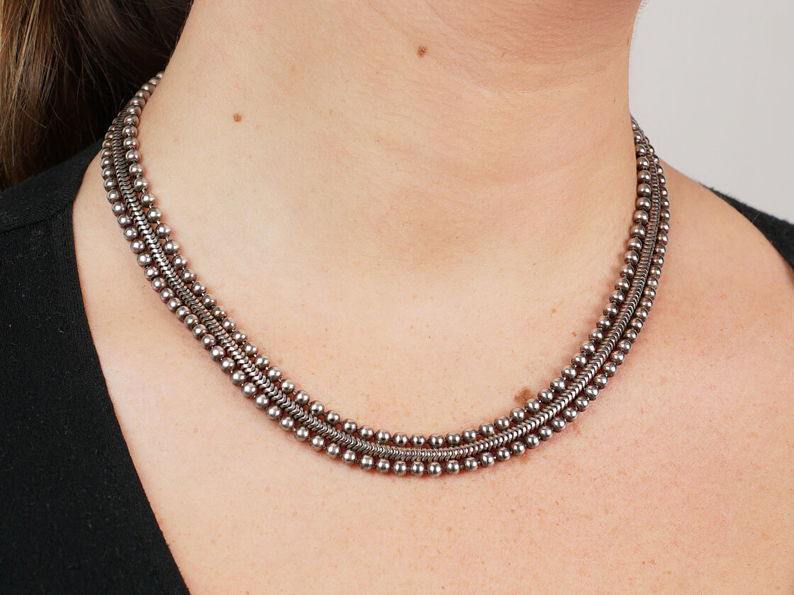 Silver Swirls Collar