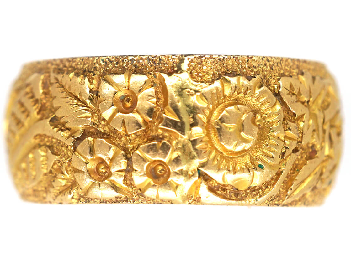 Victorian 18ct Gold Wedding Band (761M) | The Antique Jewellery Company