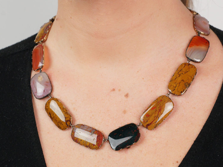 Georgian 15ct Gold & Agate Necklace