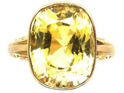 Art Deco 18ct Gold & Large Yellow Sapphire Ring