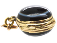 Victorian 15ct Gold Oval Onyx Locket