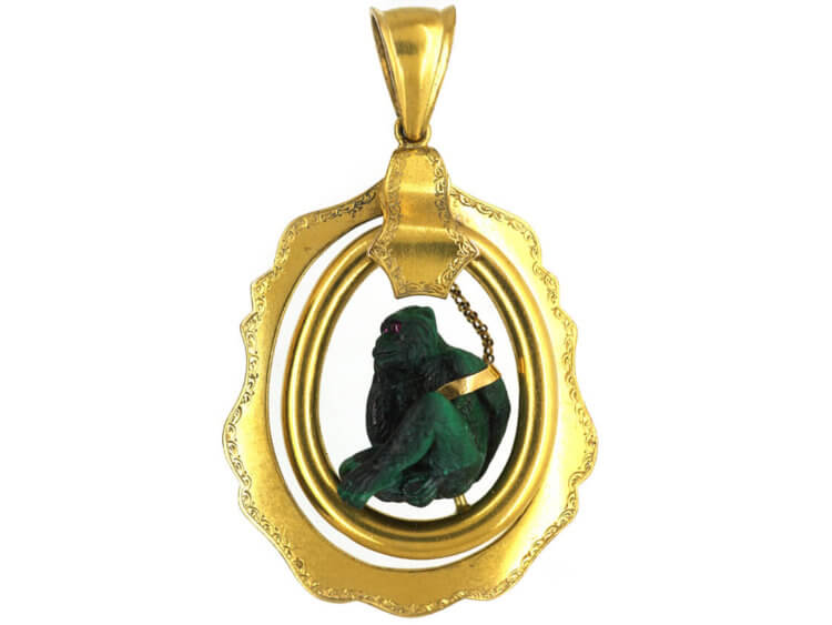 Victorian 18ct Gold & Malachite Carved Monkey Pendant