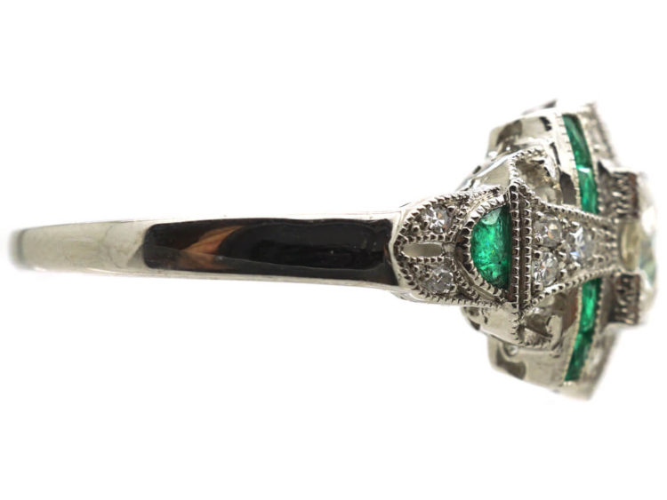 Art Deco 18ct White Gold Emerald & Diamond Ring