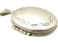 Siver Oval Locket