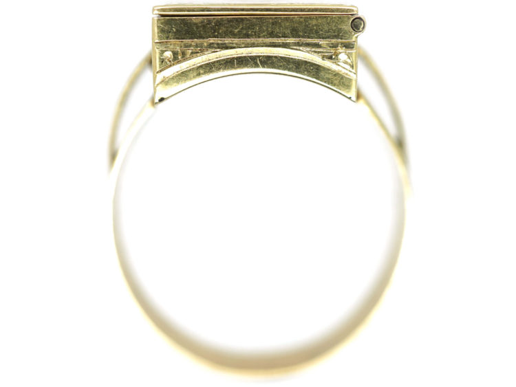 Victorian 18ct Gold Masonic Ring with Opening Compartment