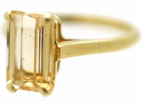 18ct Gold Rectangular Shaped Topaz Ring