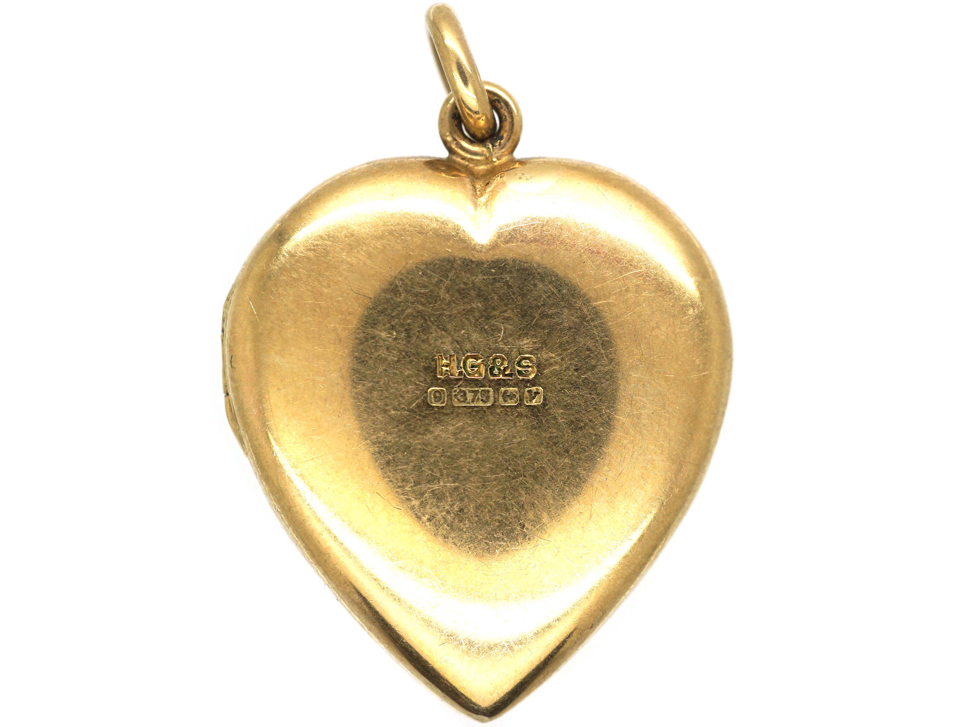 9ct Gold Heart Shaped Locket with Scroll Engraved Detail (366N) | The ...