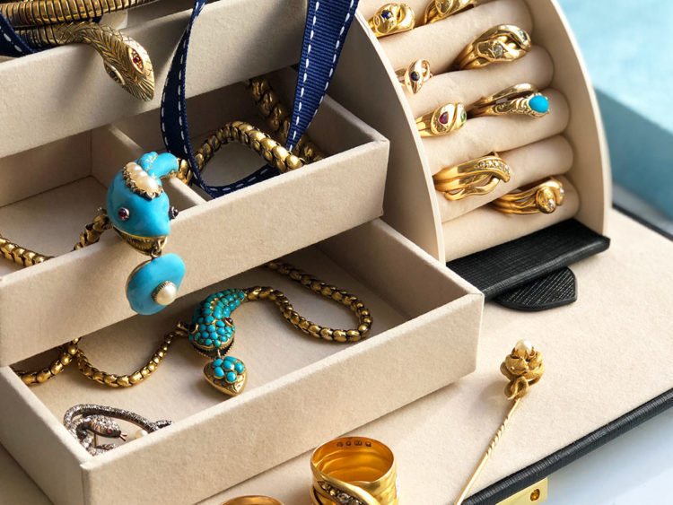 The Seductive Romance of Snake Jewellery
