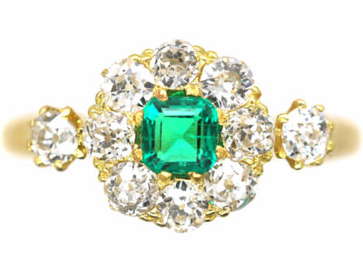 Edwardian 18ct Gold, Emerald & Diamond Cluster Ring with a Diamond on each Shoulder