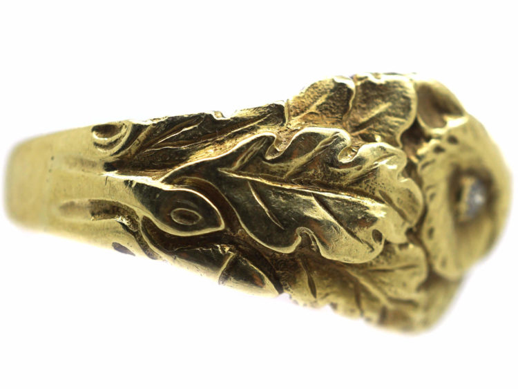 14ct Gold Ring of an Owl with Diamond Eyes with Oak Leaf Shoulders