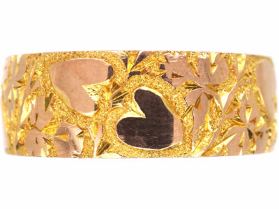 Edwardian 9ct Gold Wedding Band with Hearts Motif