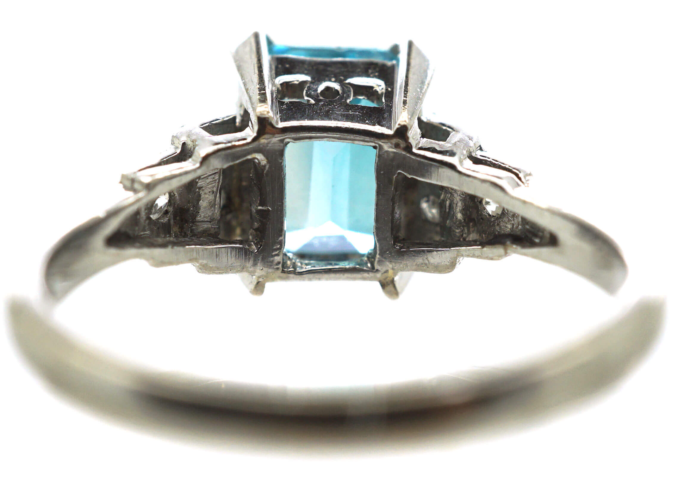 18ct White Gold, Aquamarine & Diamond Ring (666N) | The Antique ...