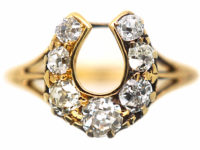Victorian 18ct Gold Horseshoe Shape Ring set with Diamonds