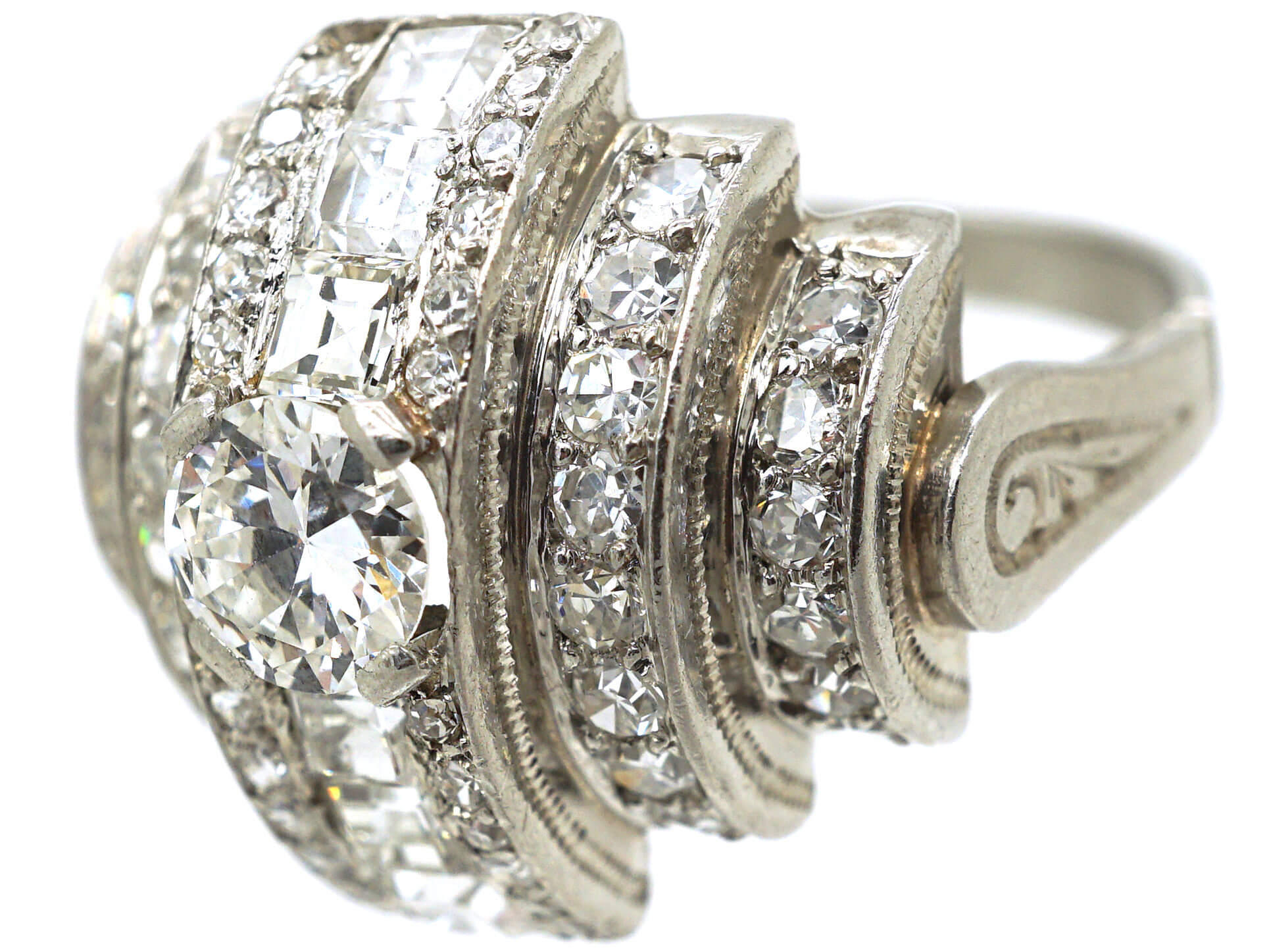 Art Deco 18ct White Gold & Diamond Curve Design Ring (767N) | The