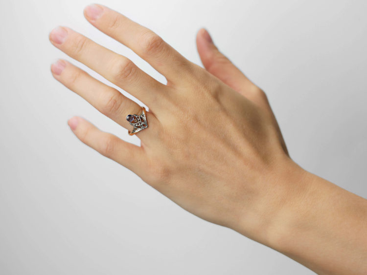 Art Nouveau 18ct Gold & Platinum, Sapphire & Rose Diamonds Ring