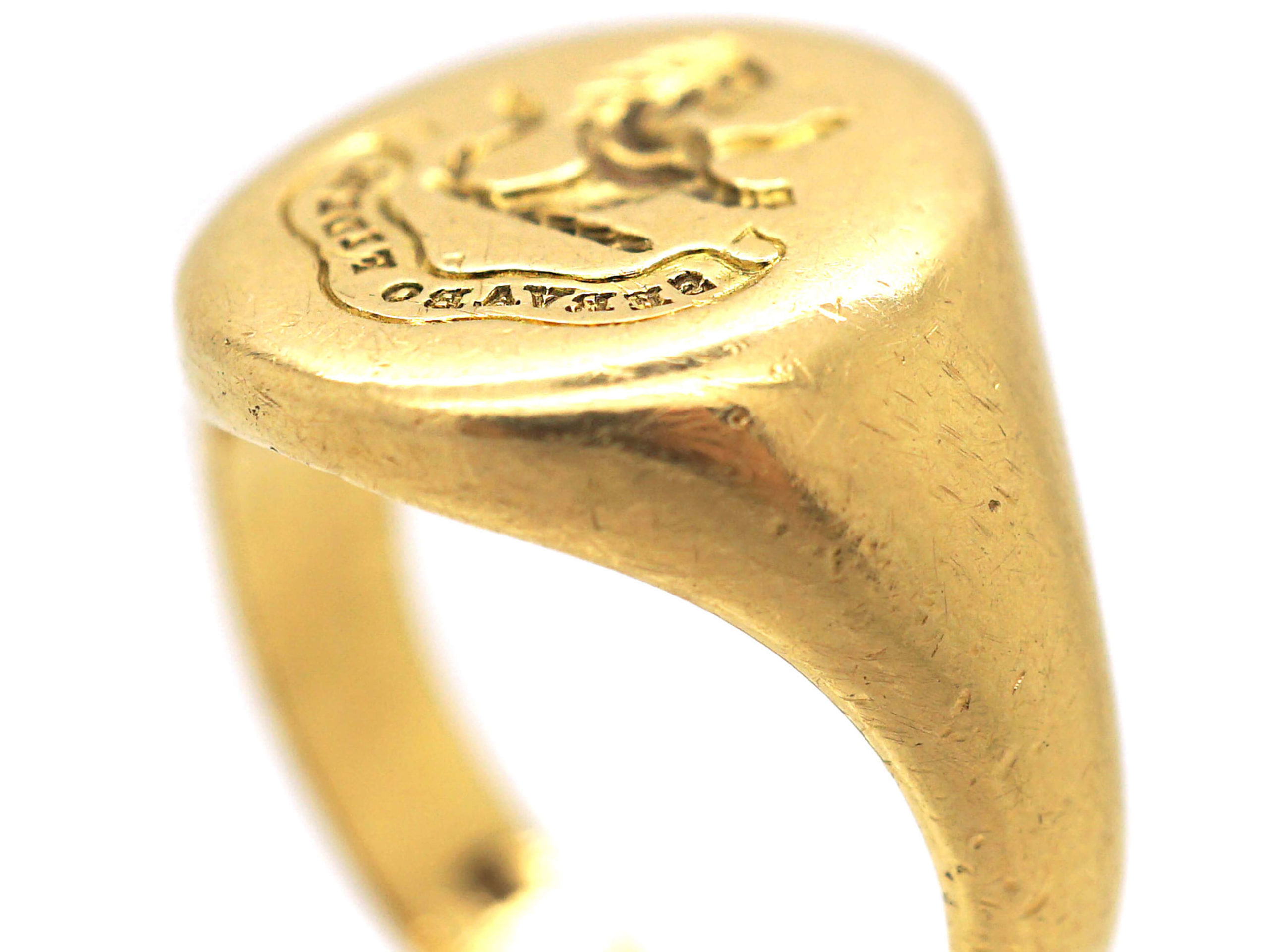 Victorian 18ct Gold Signet Ring with Intaglio of a Lion Rampant (921N ...