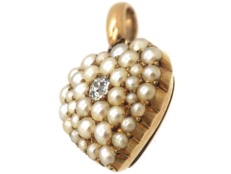 Edwardian 15ct Gold Heart Pendant set with Natural Split Pearls & a Diamond