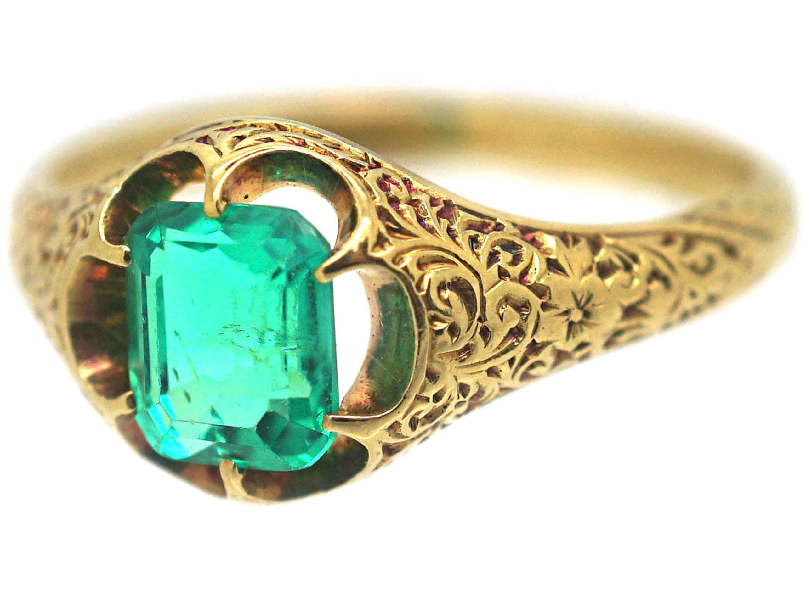 Victorian 18ct Gold And Emerald Ring 405p The Antique Jewellery Company