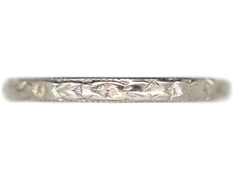 Art Deco Platinum Wedding Ring Engraved with Flowers & Leaves