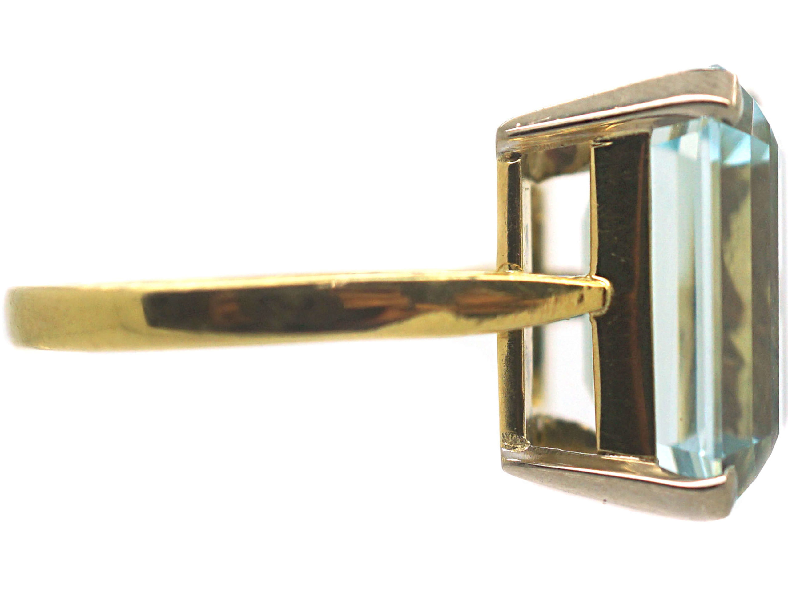 18ct Gold Rectangular Aquamarine Ring (496P) | The Antique Jewellery ...