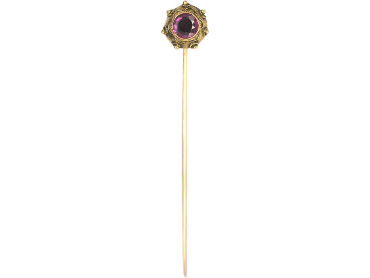 Victorian 15ct Gold Etruscan Style Tie Pin set with a Garnet