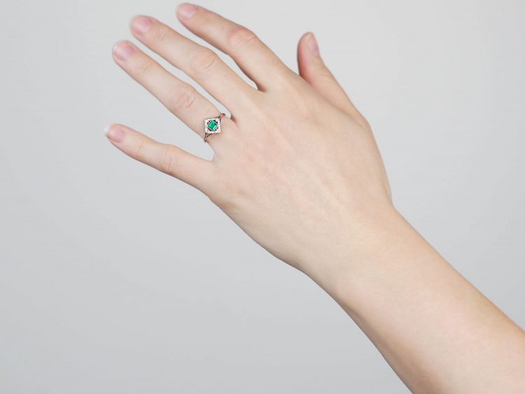 Art Deco 18ct White Gold Emerald & Diamond, Diamond Shaped Ring