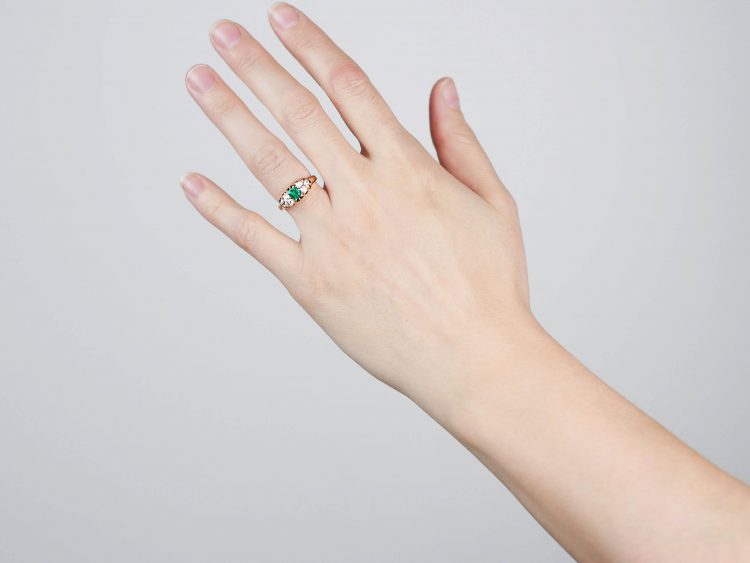 Victorian 18ct Gold Emerald & Diamond Ring